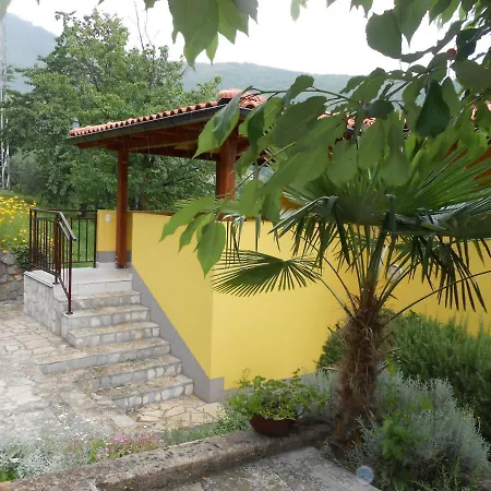 Vesna Apartman